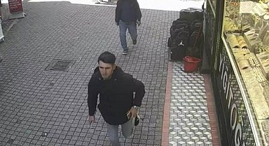 Kendisini polis olarak tanıtıp kuyumcuyu soyan zanlı tutuklandı