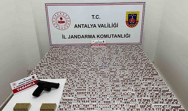 Kepez'de bin 298 adet uyuşturucu hap ele geçirildi