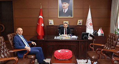 Keskin'den Vali Hacıbektaşoğlu'na veda ziyareti