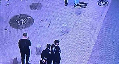 Kıbrıs'ta Rum tarafından çirkin saldırı: Sivillere taş ve patlayıcı madde atıldı