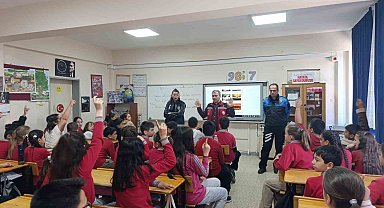 Kırklareli'nde "Mahremiyet, Akran Zorbalığı ve Güvenli İnternet" eğitimleri