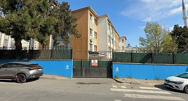 Kırmızı ışık ihlali yapan İETT otobüsü çocuğu altına aldı: O anlar kamerada