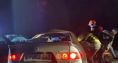 Kırşehir'de iki otomobil çarpıştı: 6 yaralı