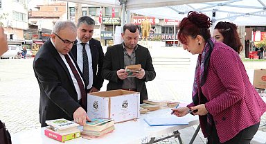 Kitap bağış kampanyası Edremit'te başladı