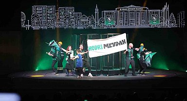 Kocaelispor'un 60. yılında "Efsane Forma" tiyatro oyunu sahnelendi