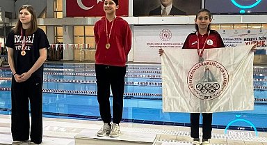 Körfezli genç yüzücüler TDT yüzme elemelerinde bölge birincisi oldu