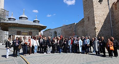 Küçükçekmece'de kültür ve sanat gezileri devam ediyor