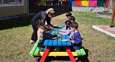 Kuşadası Belediyesi Çocuk Gelişim Merkezi'nde minikler yarınlara hazırlanıyor