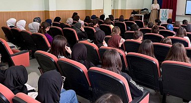 Kütahya Akşemsettin Kız AİHL'de motivasyon programı