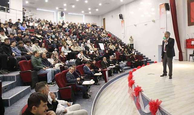 Kütahya'da öğrencilere girişimcilik eğitimi