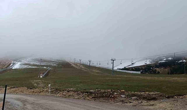 Ladik Akdağ'da nisan karı sürprizi