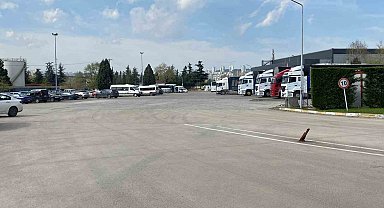 Lastik fabrikasında makineye sıkışan işçi hayatını kaybetti