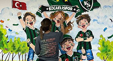 Liseli öğrencilerden Kocaelispor'a özel duvar resmi
