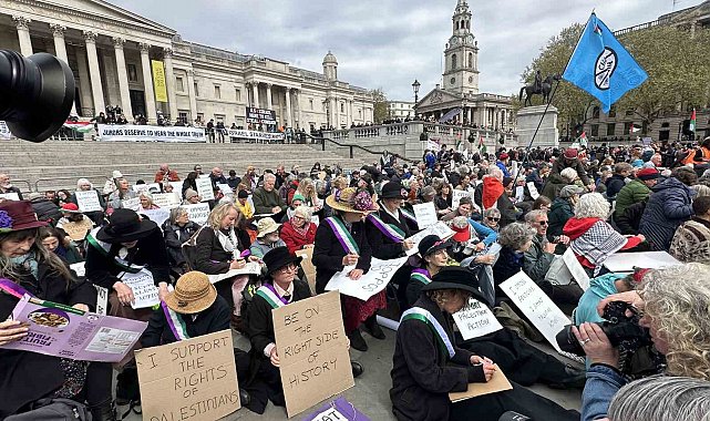 Londra polisinden Filistin'e destek gösterisine müdahale: 212 gözaltı