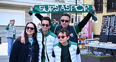 Maç için Eskişehir'e gelen Bursaspor taraftarı, kentin turistik yerlerine akın etti