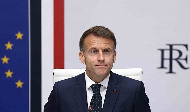 Macron: "Fransa'nın liderliğinde 15 ülke, Hürmüz'de trafiğin yeniden başlatılmasını sağlamak için harekete geçti"