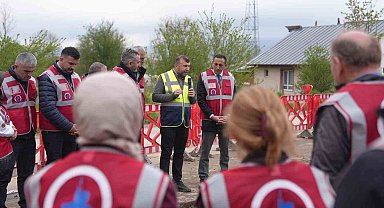 Mahalle muhtarları projeleri inceledi