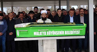 Malatya'da hayatını kaybeden öğretmen son yolculuğuna uğurlandı
