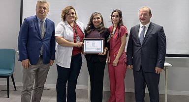 Manisa CBÜ Hastanesi'ne 'Bebek Dostu Hastane' belgesi