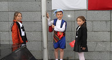 Manisa ilçelerinde 23 Nisan coşkusu