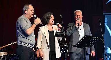 Manisa'da "Ustalara Saygı" gecesine büyük ilgi