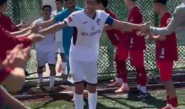 Mardin 1969'lu gençler Elazığspor'u alkışladı