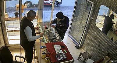 Mardin'de kuyumcuya müşteri gibi girip yüzük çalan hırsız tutuklandı