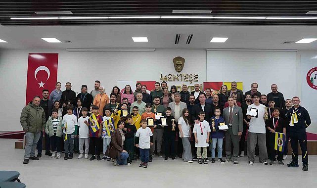 Menteşe'de 23 Nisan satranç turnuvası ile kutlandı