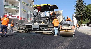 Mersin Büyükşehir Belediyesi Mezitli Yeni Mahalle yolunu yeniledi