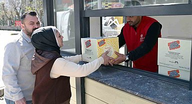 Mersin Büyükşehir Belediyesinden fenilketonüri hastalarına gıda desteği