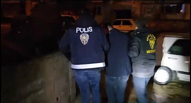 Mersin'de aranan yüzlerce hükümlü yakalandı