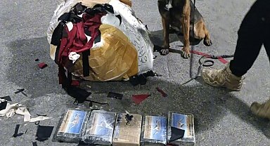 Mersin'de bir işyerinde 5 kilo 872 gram kokain ele geçirildi