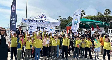 Mersin'de SİBERAY ile binlerce kişiye güvenli internet eğitimi