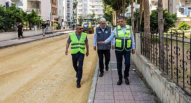 Mezitli'de yol çalışmaları altyapıyla birlikte yenileniyor