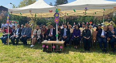 Minik öğrenciler hayallerini kağıda çizdi