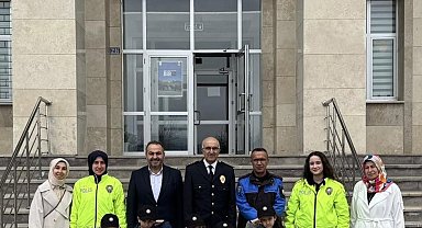 Minik öğrencilerden Beyşehir Emniyetine sürpriz