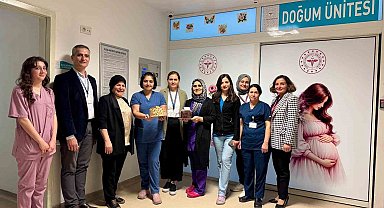 Muğla Eğitim ve Araştırma Hastanesi'nde ebeler unutulmadı