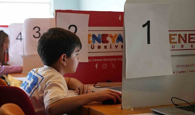 Muğla'da geleceğin teknoloji yıldızları yarışıyor