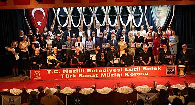 Nazilli'de "Şarkılarda Anılar" konserine vatandaşlar ilgi gösterdi