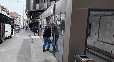 Nevşehir'de akıllı durak kazası kameralara yansıdı