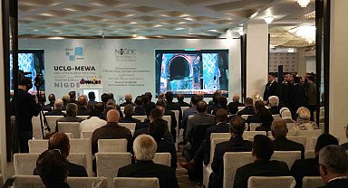 Niğde'de akıllı şehirler ve kentsel yenilikçilik masaya yatırıldı