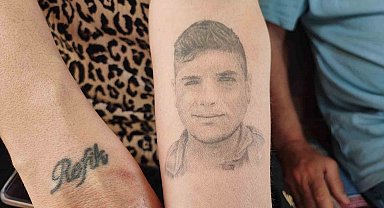 Oğlu 9 yıl önce öldürülen acılı anne: "Kolumdaki resmiyle avunup duruyorum"