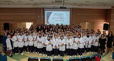 OMÜ'de Ulusal Ebeler Haftası etkinliklerle kutlandı