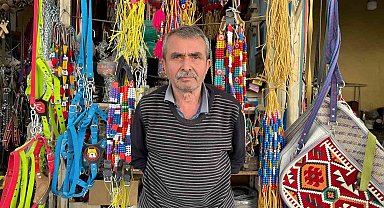 Osmaniye'de 48 yıllık saraç ustası mesleğini köpek tasmasıyla yaşatıyor