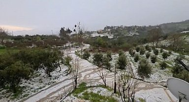 Osmaniye'de dolu yağışı