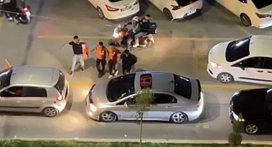 Osmaniye'de Galatasaray'ın derbi galibiyeti sonrası konvoy yapıldı