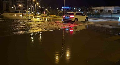 Osmaniye'de gece şiddetli yağmur etkili oldu