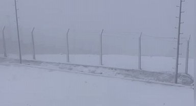 Osmaniye'de yüksek kesimlere kar yağdı