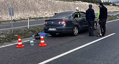 Otomobil ile tır çarpıştı: 2 yaşındaki çocuk hayatını kaybetti