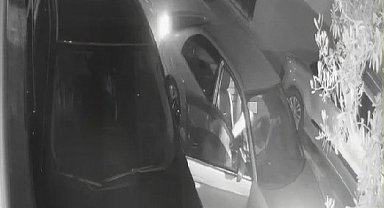 Otomobilden yol kenarına atılan kadının yardım çığlıkları